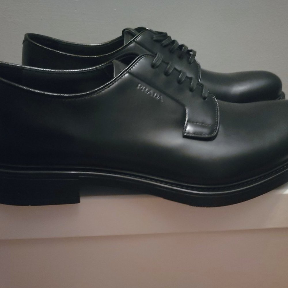 Prada Spazzolato Mens Dress Shoe - Picture 6 of 7